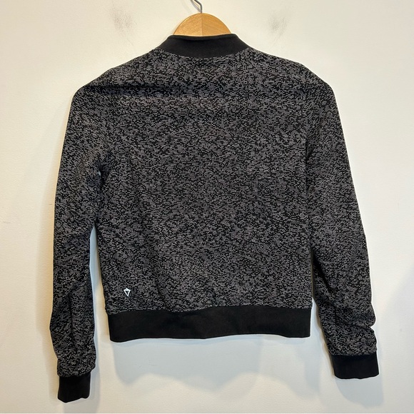 Lululemon Ivivva Wherever You Go Reversible Bomber Jacket Black - Picture 7 of 10